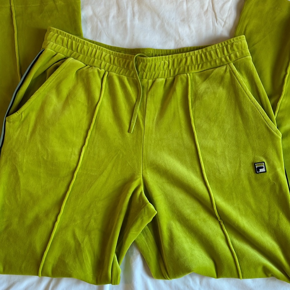 Fila velvet green wide leg track pants size xl - Picture 2 of 6